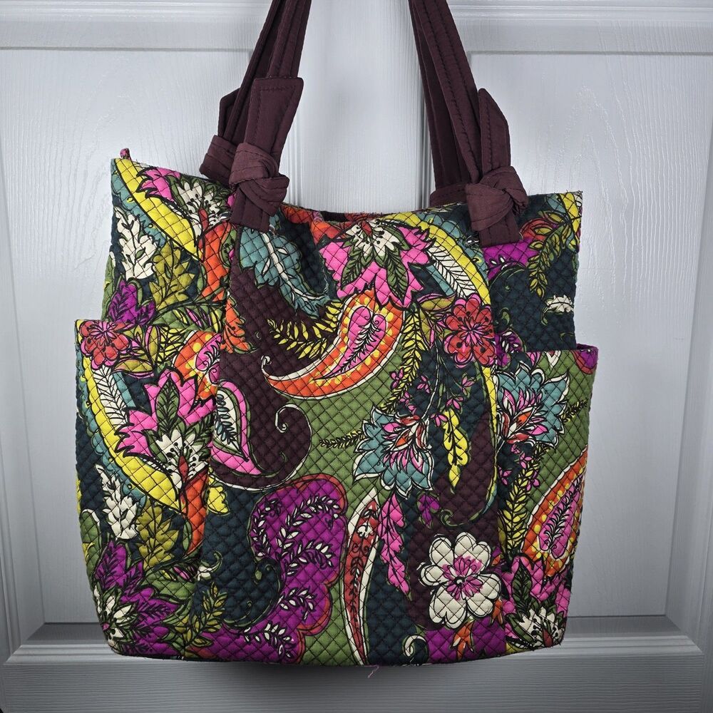 VERA BRADLEY Quilted Bag Vibrant Paisley Fall Leaves Pattern EUC Retired Pattern - Picture 4 of 7